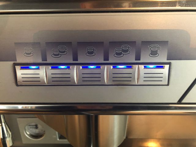 479804-2 Nuova Simonelli Appia II, 2 gr. VOL Espresso machine