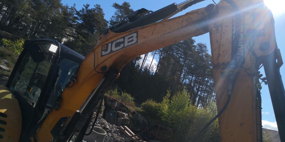 675272-18 Crawler excavator JCB D 8055 ZTB - 2014