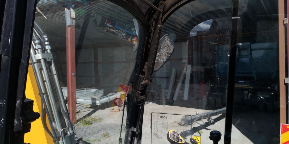 675272-23 Crawler excavator JCB D 8055 ZTB - 2014