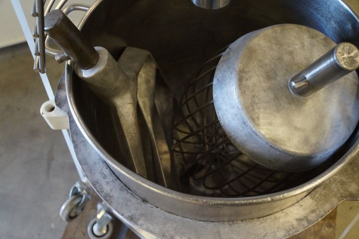 649157-5 Whisk & Mixer "Bear 60 L"