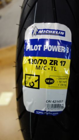 675119-2 MC Tires Michelin Pilot Power 3 120/70 ZR 17