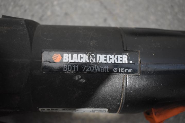 570875-3 Angle grinder from Black & Decker - DB11