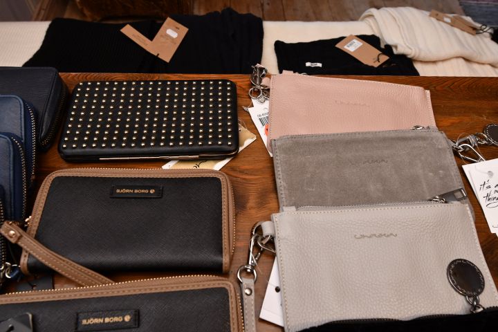 674392-6 Väskor + plånböcker FIORELLI - Björn Borg m.m.