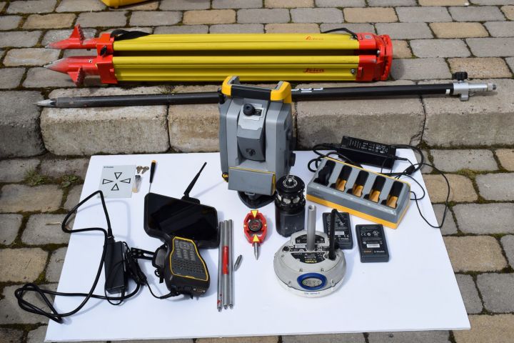 632731-1 Total station Trimble S 6, kpl with PDA, GPS, prisms and tripod etc.