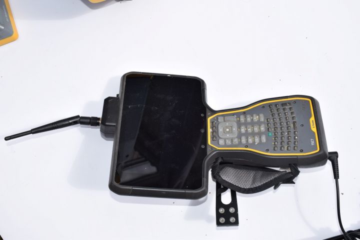 632731-17 Total station Trimble S 6, kpl with PDA, GPS, prisms and tripod etc.