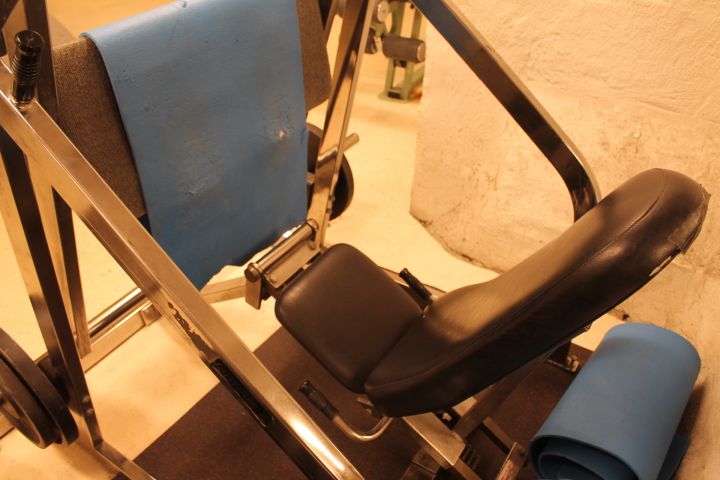 660693-26 Gymutrustning, portabla luftkonditioneringsapparater.