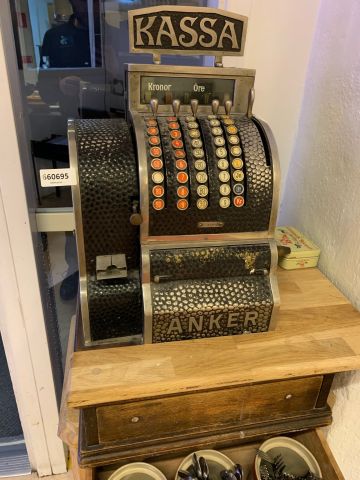 660695-1 Antique Cash register ANKER