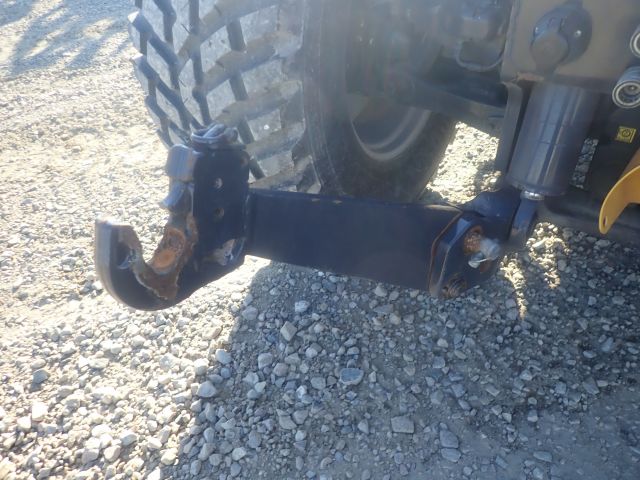 576852-18 (14816) MC Cormick X7.460 PRO