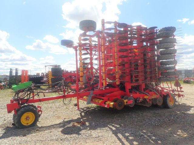 576868-8 (13813) Väderstad Rapid 800S with Biodrill