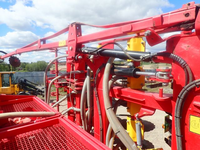 576868-16 (13813) Väderstad Rapid 800S with Biodrill