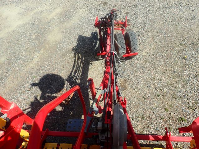 576868-18 (13813) Väderstad Rapid 800S with Biodrill
