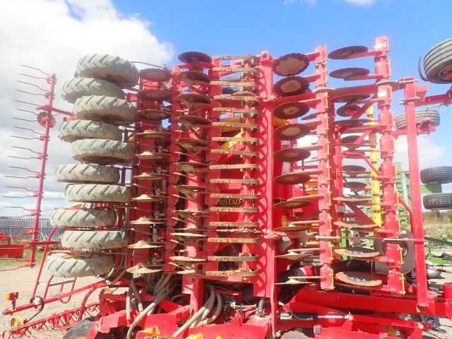 576868-21 (13813) Väderstad Rapid 800S with Biodrill