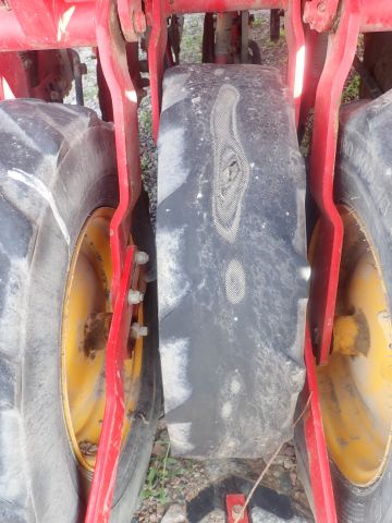 576868-29 (13813) Väderstad Rapid 800S with Biodrill