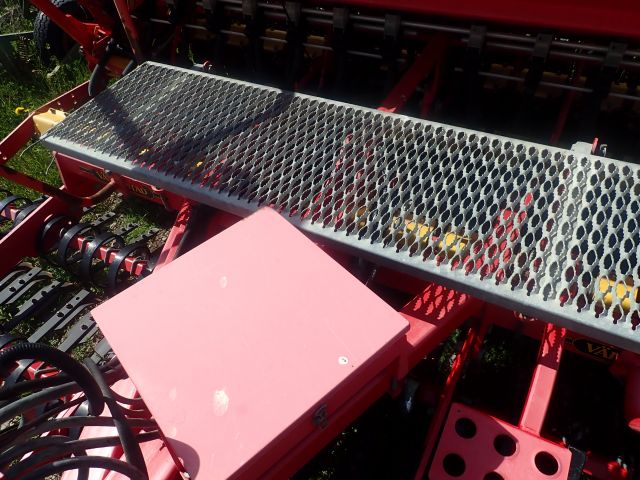 576866-12 (14163) Seed drill Väderstad Rapid 400C