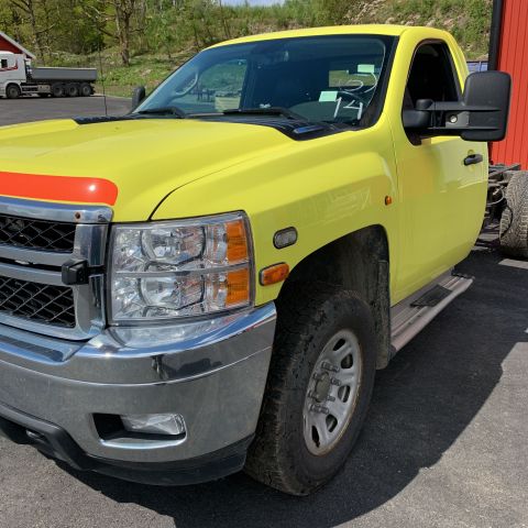 674024-9 Chevrolet C/K 2500 -14 fd. ambulans EAC909