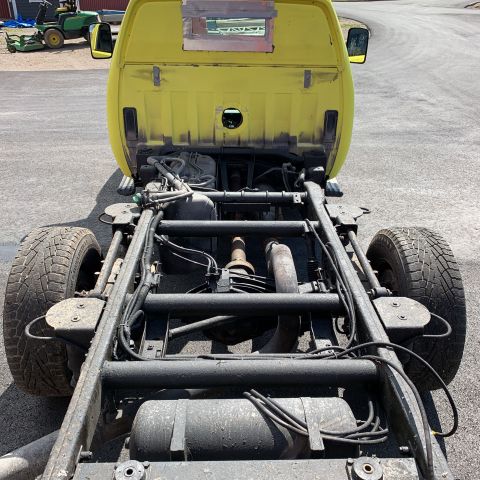 674024-17 Chevrolet C/K 2500 -14 fd. ambulans EAC909