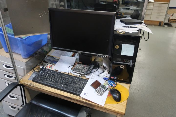 651566-12 Engraving and milling machine, Kuhlman