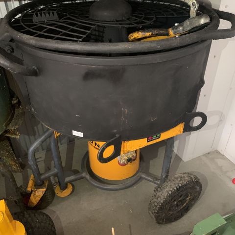 663365-6 Compulsive mixer Baron M300 -2015