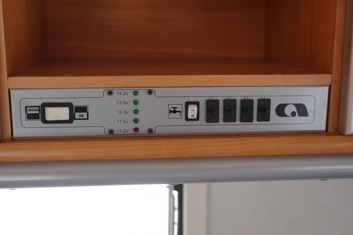 649207-28 Caravan "Adria 502 uk" -04