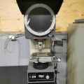 651756-3 Profile projector, Nikon V-12