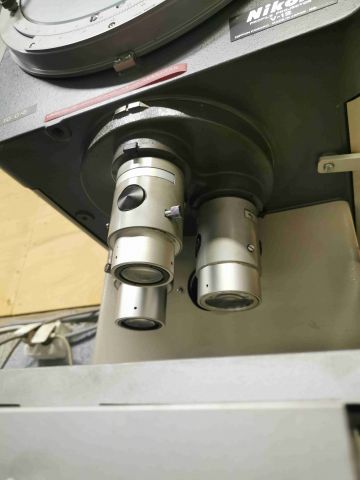 651756-11 Profile projector, Nikon V-12