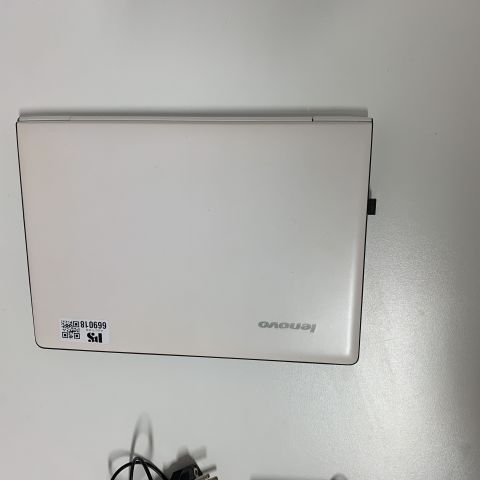 669018-2 Laptop Lenovo U31-70 -15