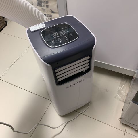 669038-1 Air conditioning AC Trotec PAC 2010 S with remote control