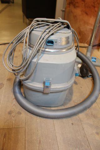 662507-1 Vacuum Cleaner, Nifisl GM90