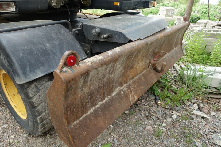 680391-6 Wheeled excavator Volvo EW 140 B