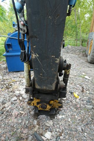 680391-12 Wheeled excavator Volvo EW 140 B