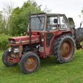 680396-2 Tractor Massey Ferguson 135 (8751h) - 1979
