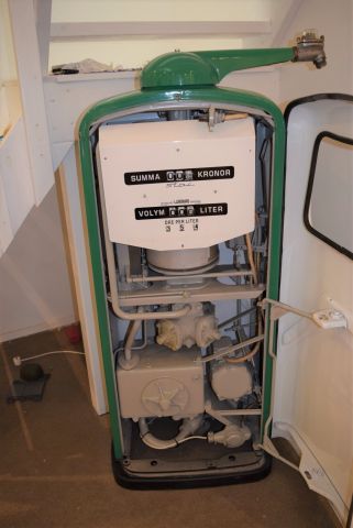 668275-5 Äldre bensinpump Ljungmans Star 87 - 1957