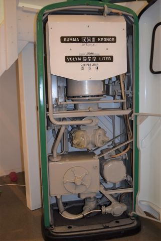 668275-6 Äldre bensinpump Ljungmans Star 87 - 1957