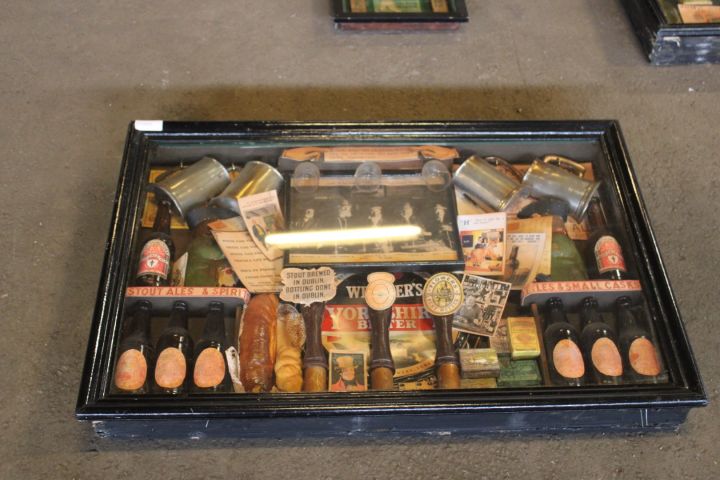 674872-1 Beer cupboard with beer / brewery (95x65 cm)