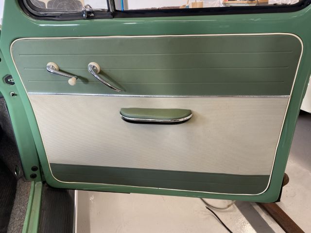 674039-33 Volkswagen Typ 1 "Bubbla" Ovalruta -57 DZT516