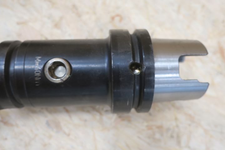 680843-8 3 turning tools KM63