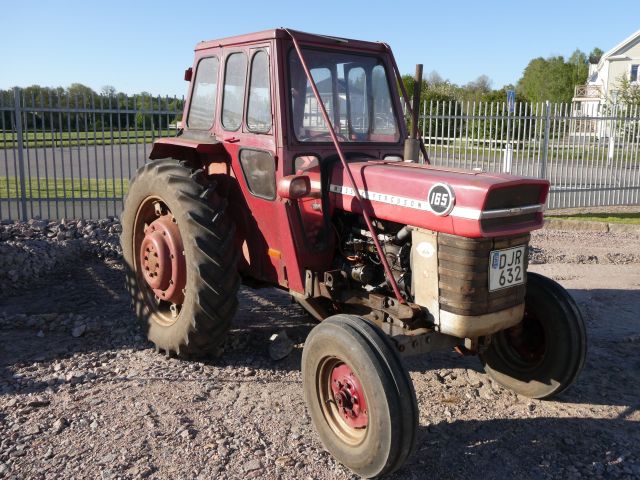 680256-1 Tractor Massey Ferguson 165 -1966