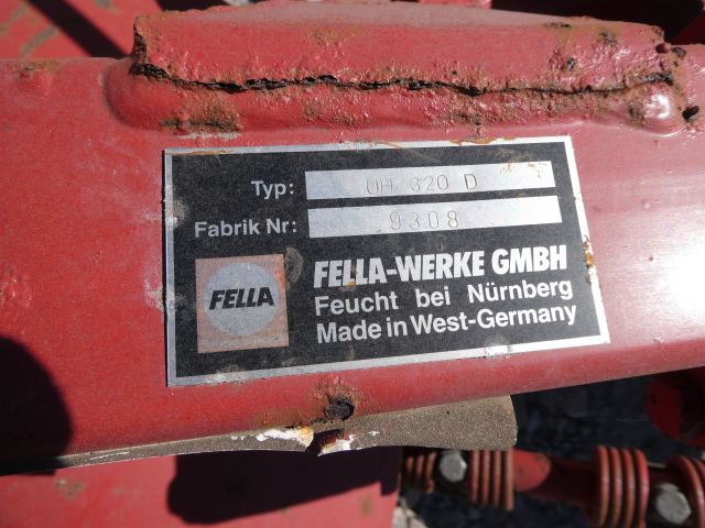 680292-2 Tedder Fella UH 320 D