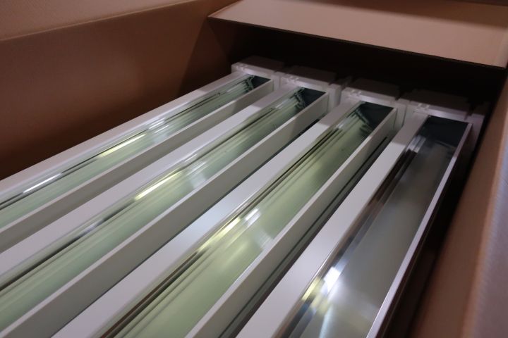 651898-3 32pcs recessed wallwasher fluorescent lamp, Fagerhult Gondola