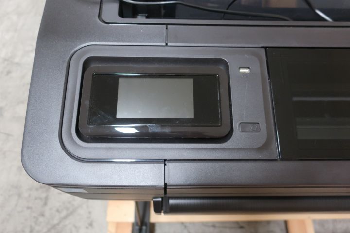 628888-8 Large Format Printer, HP DesignJet T730