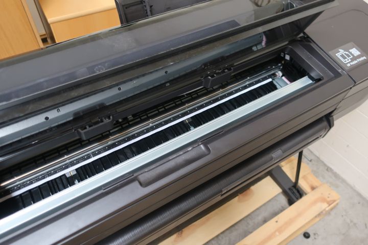 628888-9 Large Format Printer, HP DesignJet T730