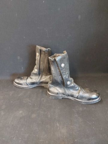 679351-1 Skinnkängor MOMA, stkl 41