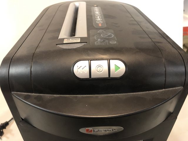 685799-2 Shredder - REXEL RES1223