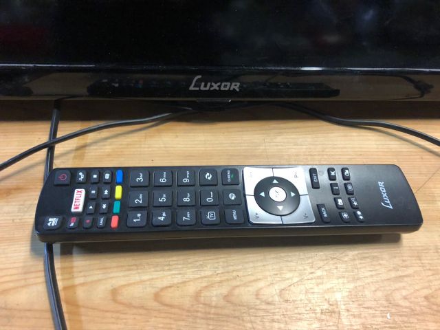 479986-2 Luxor LED DBi 50 "Smart TV