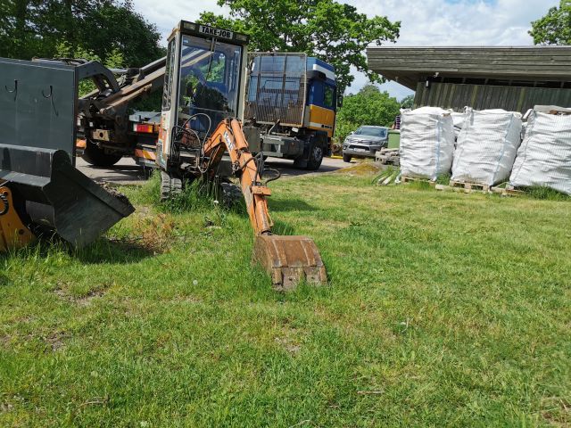 686921-6 Excavator Takeuchi TB 15 1.2 tons (4265h) - 1990