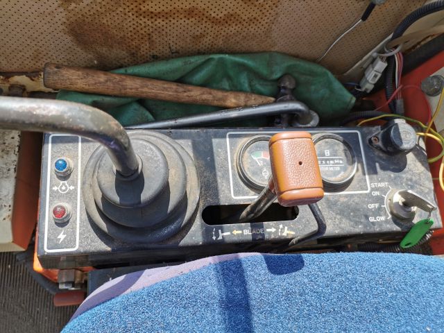 686921-19 Excavator Takeuchi TB 15 1.2 tons (4265h) - 1990