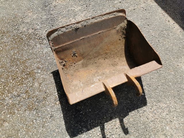 686921-23 Excavator Takeuchi TB 15 1.2 tons (4265h) - 1990