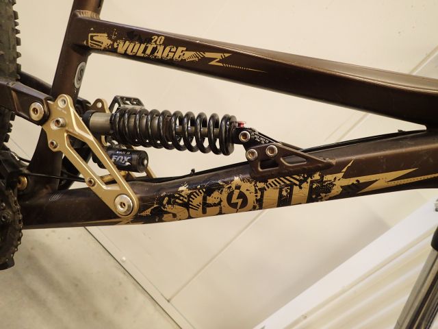 519734-25 Scott Voltage FR20 Downhill Bike