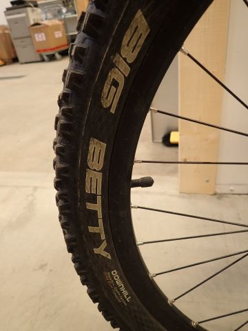 519734-45 Scott Voltage FR20 Downhill Bike