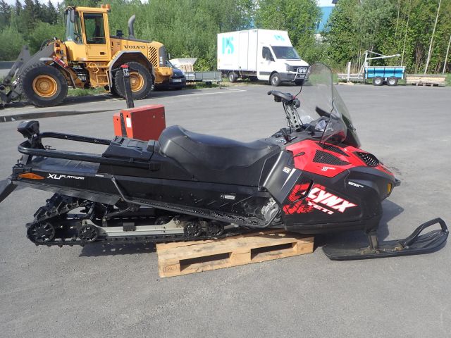 621254-6 Lynx Yeti 550 Reg: YAC460